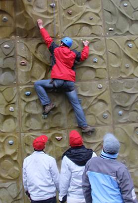 凝聚企業(yè)合力，鍛造卓越團(tuán)隊(duì)