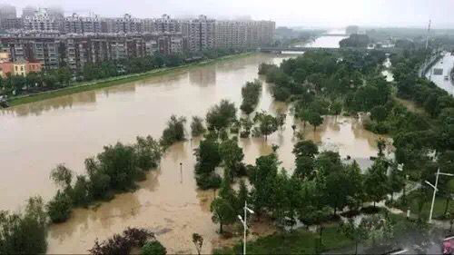 【企業快訊】風雨中的堅守 抗天災保家園